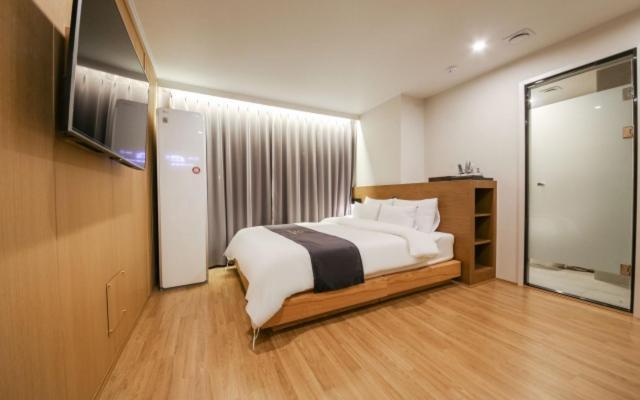 Gwangju Divine Hotel Gwangju Metropolitan City Pokój zdjęcie