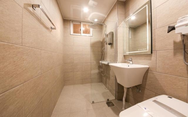 Gwangju Divine Hotel Gwangju Metropolitan City Pokój zdjęcie